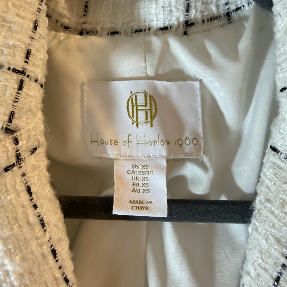 House of Harlow Revolve 1960 White Tweed Blazer. Size XS! - Picture 3 of 5